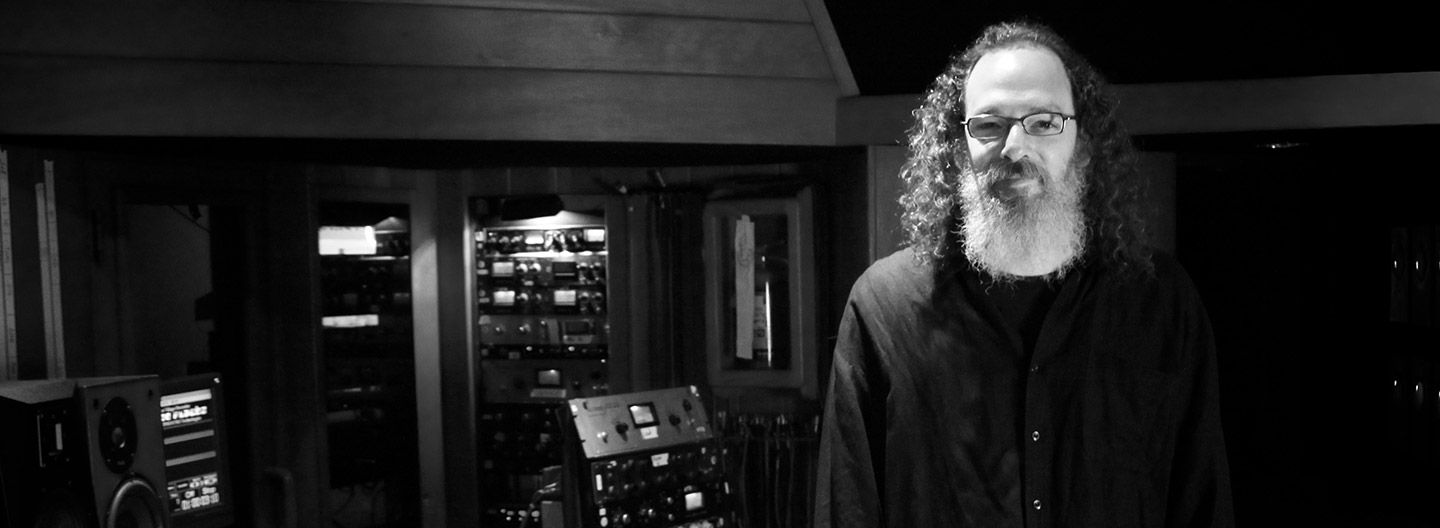 Los Angeles based top producer / mixer / engineer Andrew Scheps